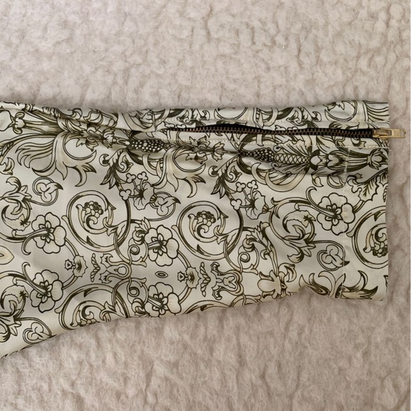 Pakistani brand Khaadi Silk shirt and trousers Salwar kameez - Picture 13 of 13